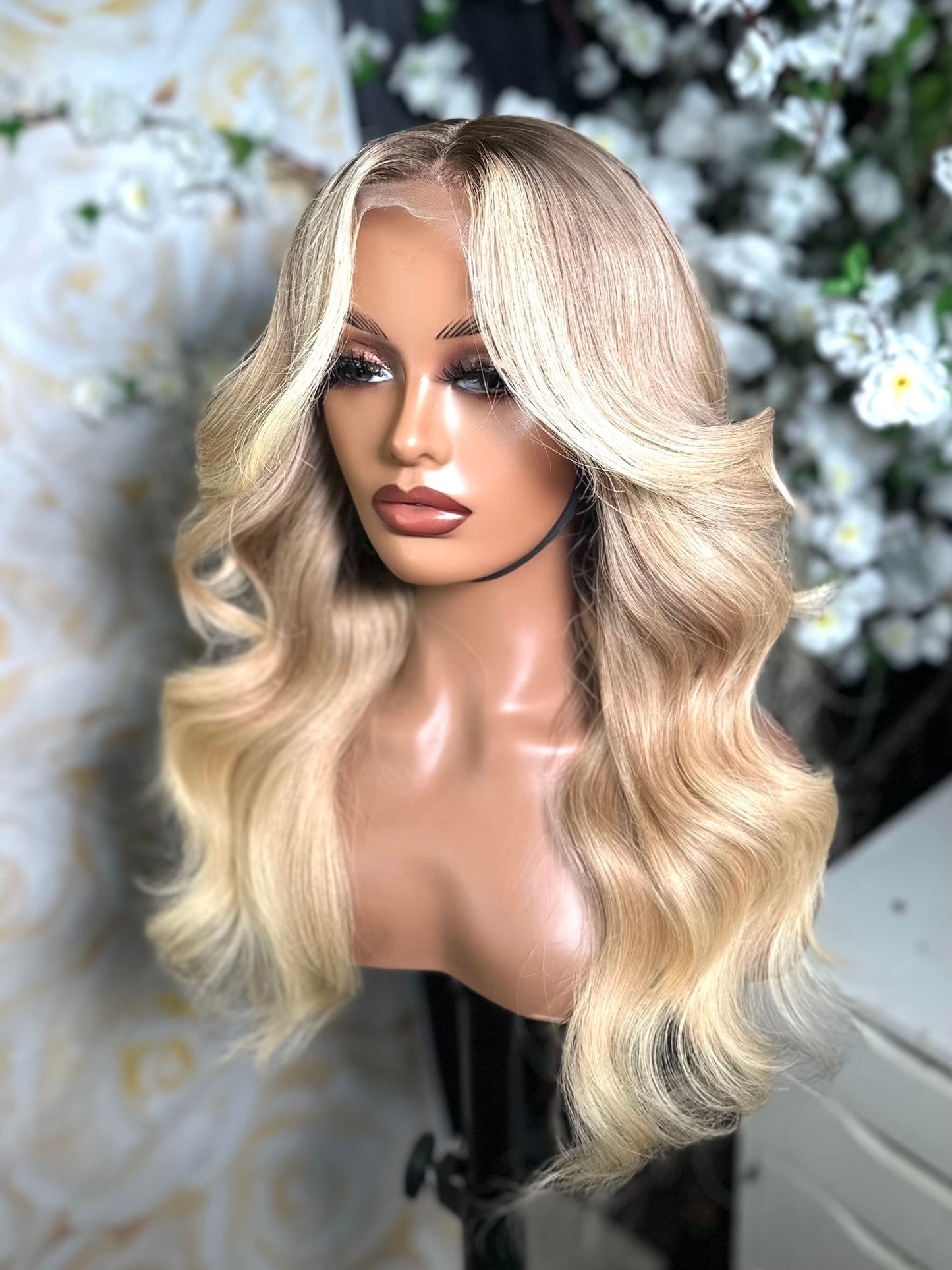 NINA Blonde with dark rootLuxury HD Wig rawhair