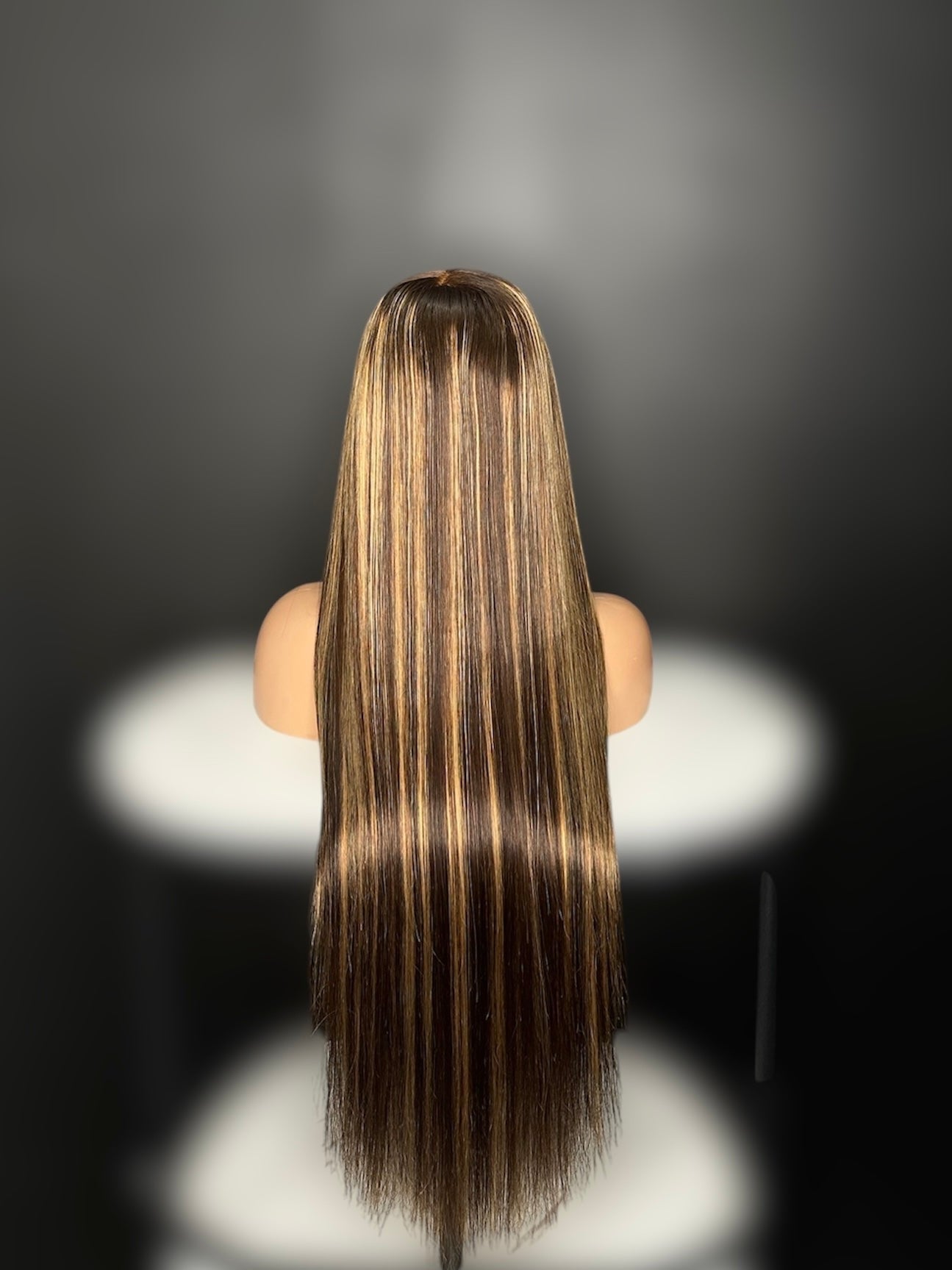 DORA 26” highlights Luxury HD Wig