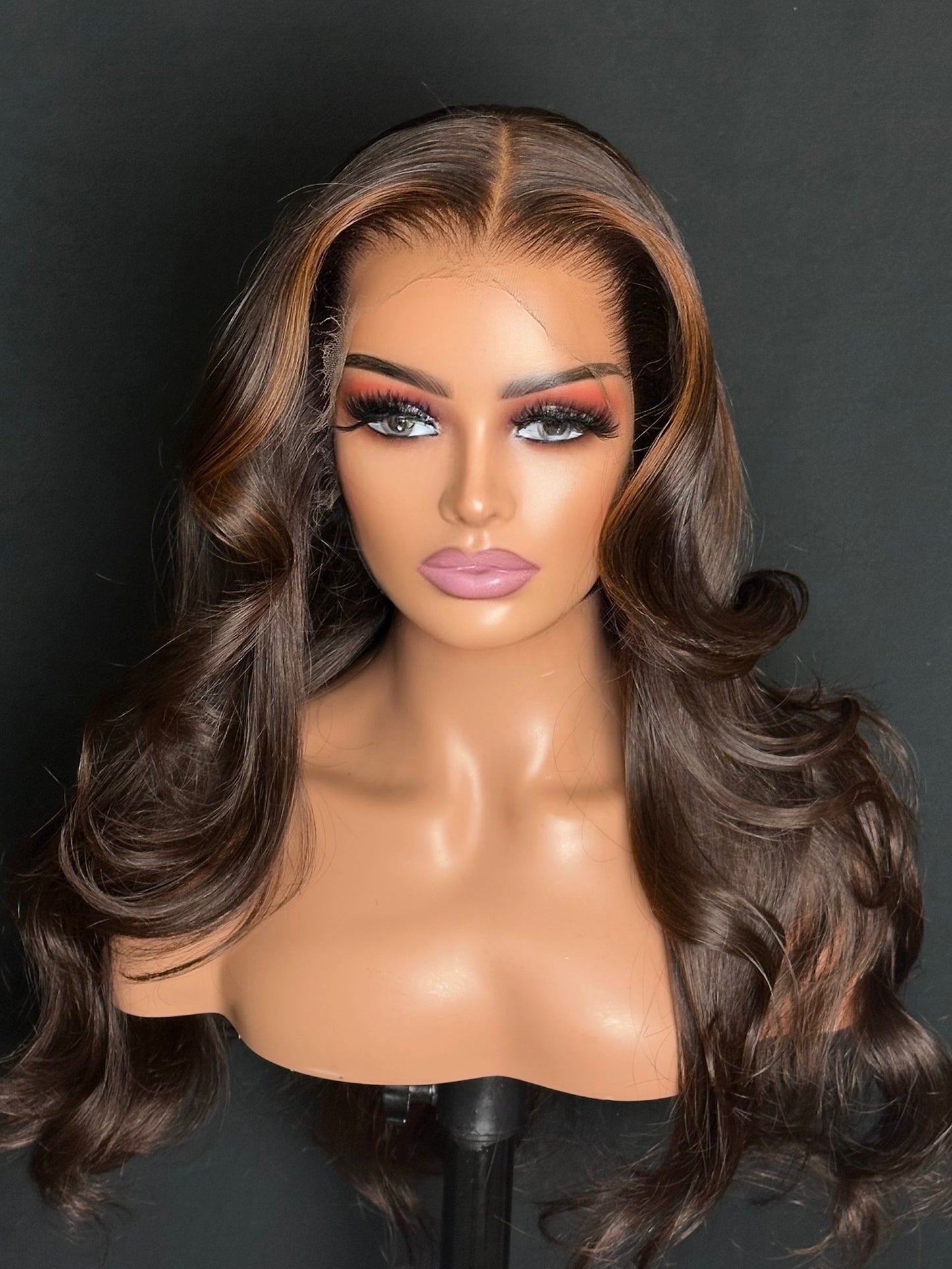 22” CLAUDI chocolate brown with money piece