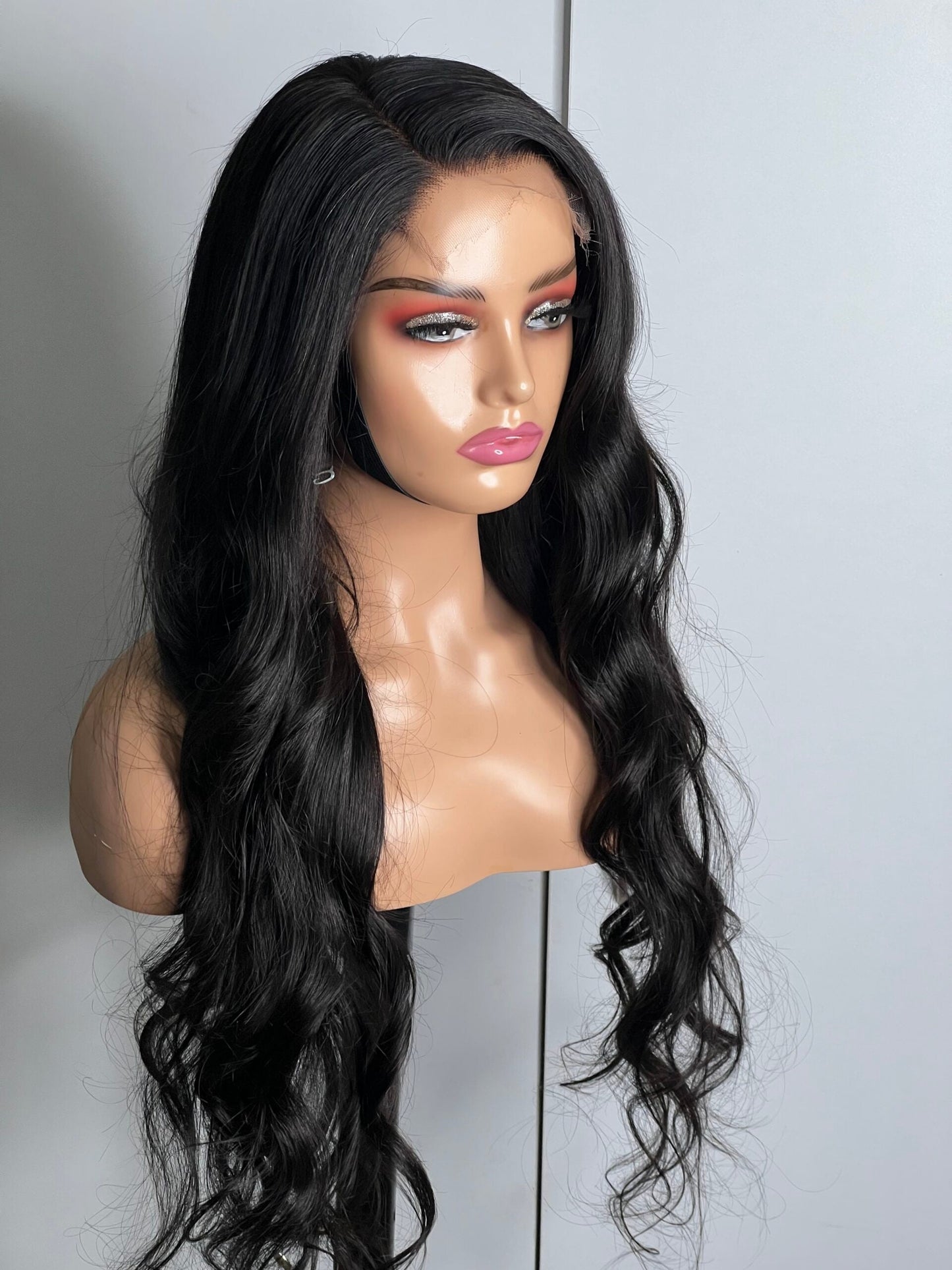 20'' Straight Natural Black Luxury HD Wig