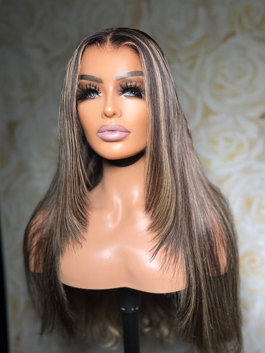 DORA 26” highlights Luxury HD Wig